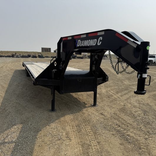 Used 2024 Diamond C 40ft Gooseneck Trailer, 15k axles